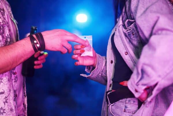 Common drugs classified as gateway drugs include tobacco, alcohol, marijuana, and sometimes caffeine.