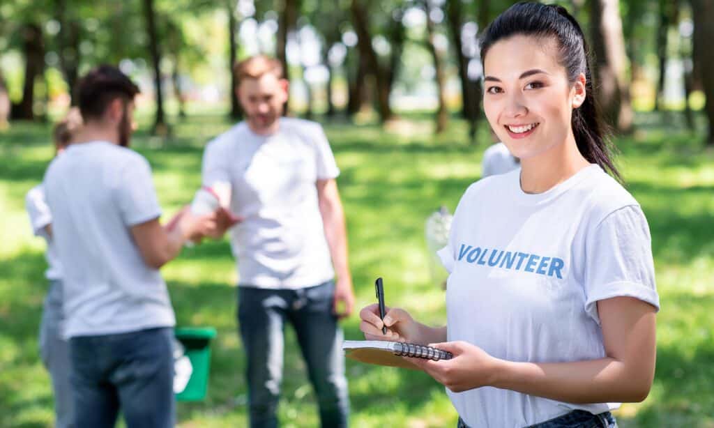 Finding your first meeting doesn't have to feel daunting. Several centralized community resources make the search straightforward.