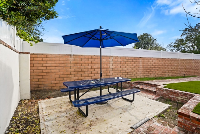 iRely Recovery Los Angeles addiction treatment facility interior